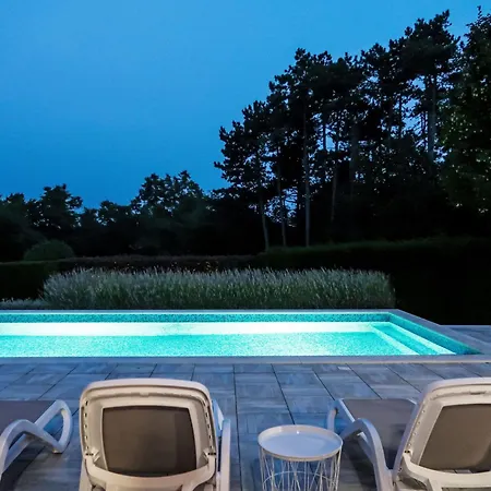 בית נופש Wruss By Interhome