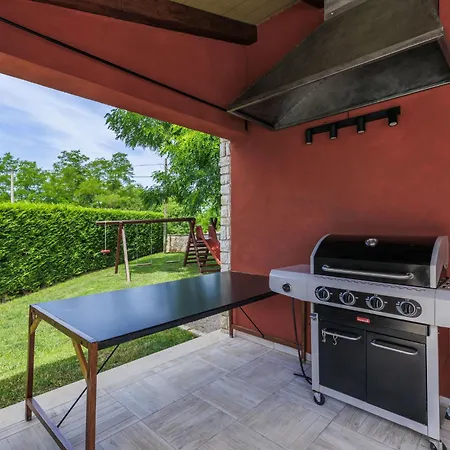 בית נופש Wruss By Interhome Nedeščina