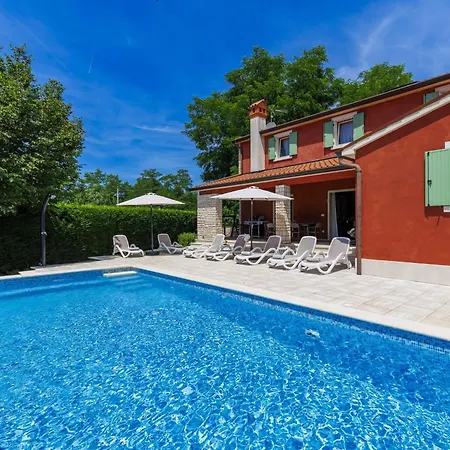 בית נופש Wruss By Interhome