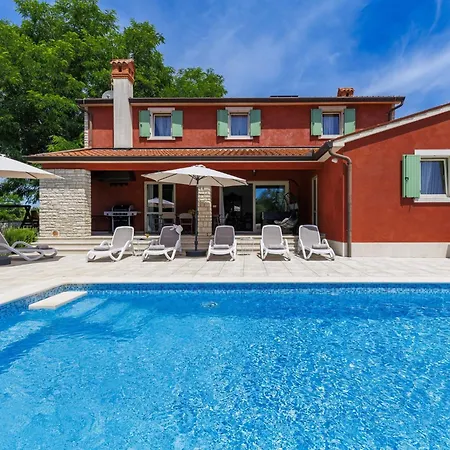 Wruss By Interhome בית נופש